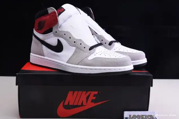 555088-126 Grey Light Jordan OG 1 Air Smoke High 0518